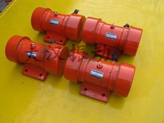 YZS振動(dòng)電機(jī):激振能力強(qiáng)，拆卸方便。